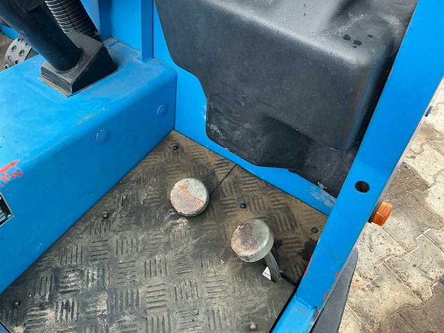 2001 hako jonas 1450d zelfrijdende veegmachine - afbeelding 13 van  28