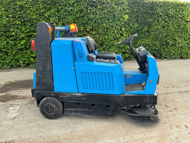 2001 hako jonas 1450d zelfrijdende veegmachine - afbeelding 17 van  28