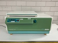 2001 hettich rotina 46r centrifuge