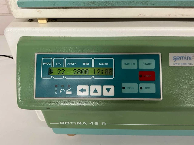 2001 hettich rotina 46r centrifuge - afbeelding 2 van  6