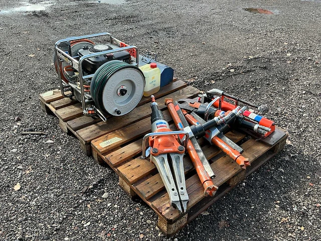 2001 holmatro dpu61p25 bevrijdingsunit hydraulische pers - afbeelding 26 van  29