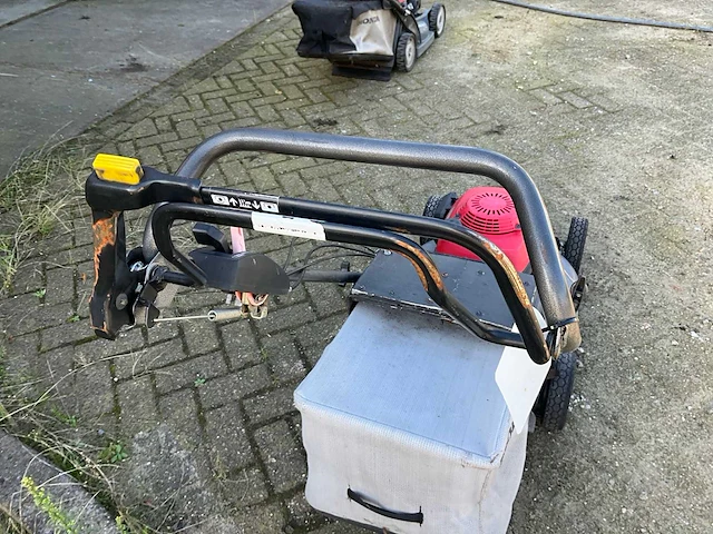2001 honda hrd 536 chx grasmaaier - afbeelding 9 van  12
