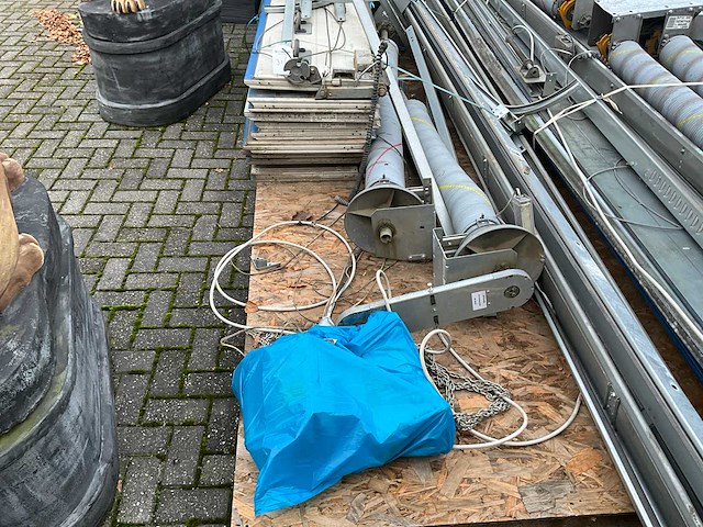 2001 hormann panelen roldeur - afbeelding 1 van  4