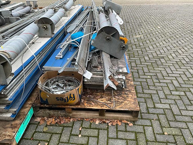 2001 hormann panelen roldeur - afbeelding 1 van  4