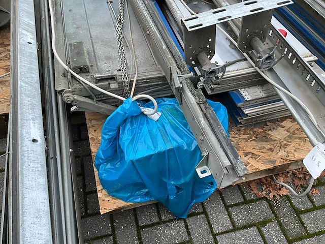 2001 hormann panelen roldeur - afbeelding 2 van  4