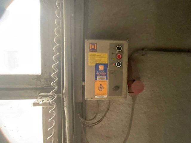 2001 hormann roldeur elektrische overheaddeur - afbeelding 3 van  6