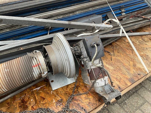 2001 hormann roldeur elektrische overheaddeur - afbeelding 6 van  6