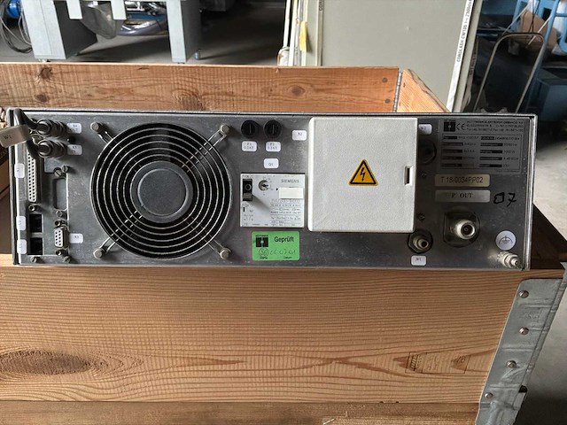 2001 hüttinger pfg 1000 rf rf-generator (13x) - afbeelding 2 van  4