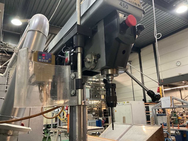 2001 huvema hu 16 t profi kolomboormachine op onderstel - afbeelding 4 van  14