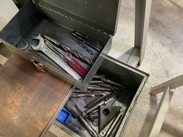 2001 huvema hu 16 t profi kolomboormachine op onderstel - afbeelding 6 van  14