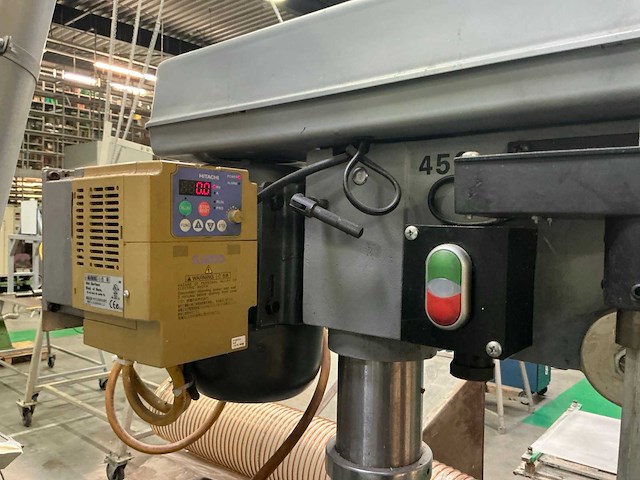 2001 huvema hu 16 t profi kolomboormachine op onderstel - afbeelding 12 van  14