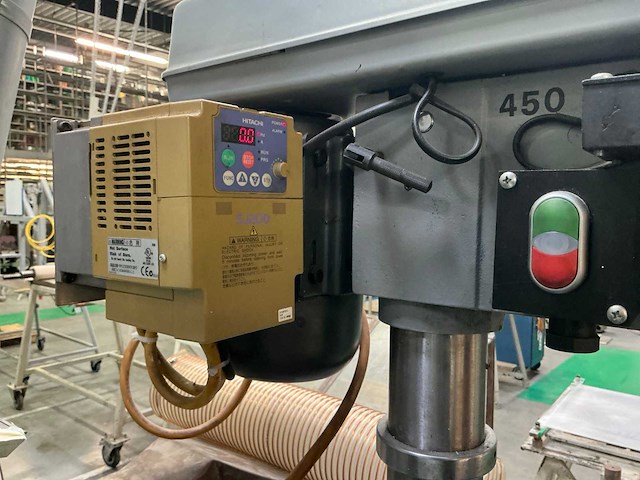 2001 huvema hu 16 t profi kolomboormachine op onderstel - afbeelding 13 van  14