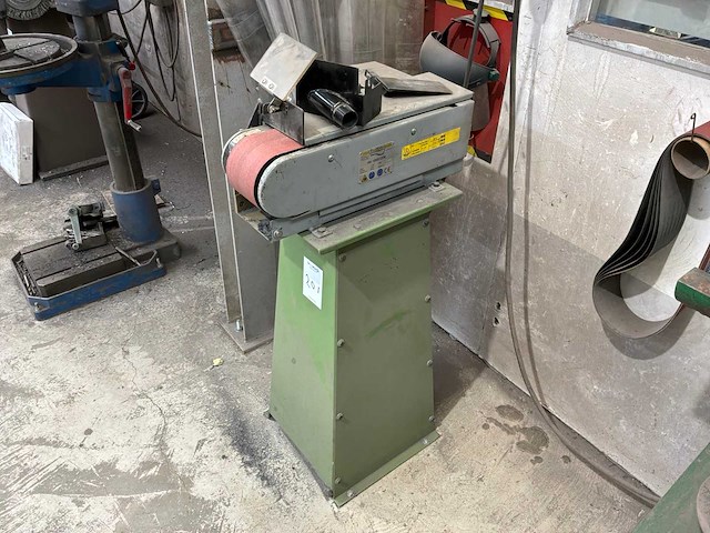 2001 huvema hu bandschuurmachine 100x1220 - afbeelding 1 van  7