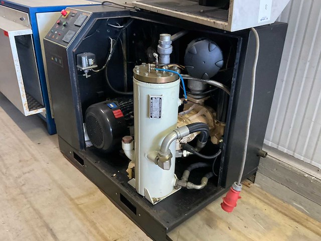 2001 ingersoll-rand mh15 schroefcompressor - afbeelding 4 van  7