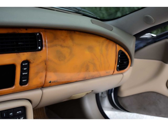 2001 jaguar xkr convertible "supercharged" 4,0l v8 btw auto - afbeelding 56 van  73
