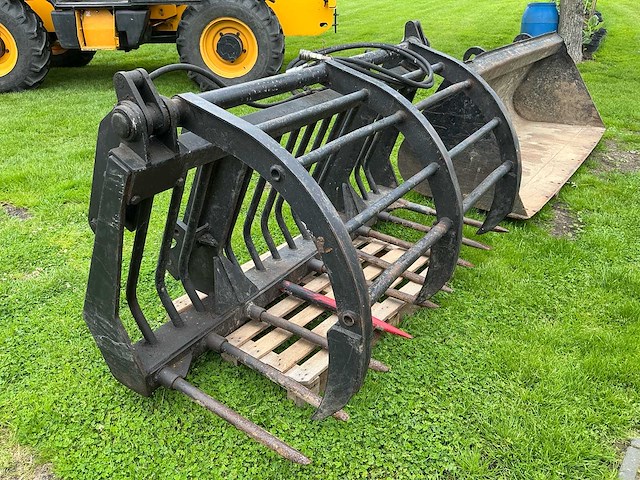 2001 jcb 532-120 verreiker vorken, schepbak, riekbak met klem - afbeelding 26 van  38