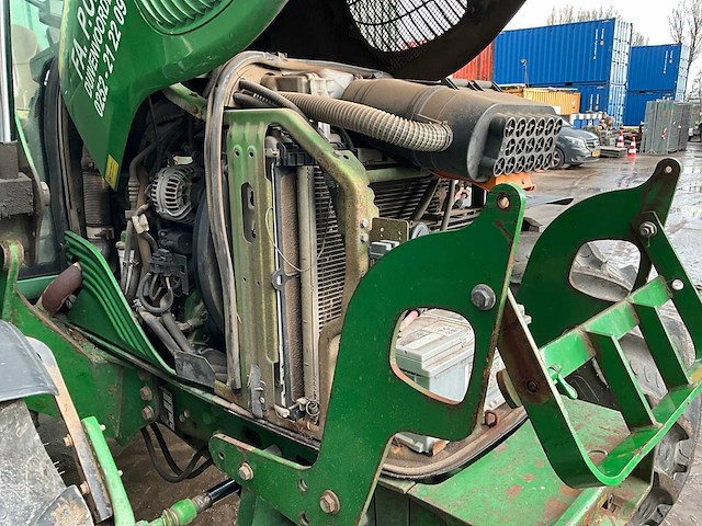 2001 john deere 6220 vierwielaangedreven landbouwtractor - afbeelding 19 van  29