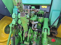 2001 john deere 6420s vierwielaangedreven landbouwtractor met voorlader - afbeelding 2 van  10