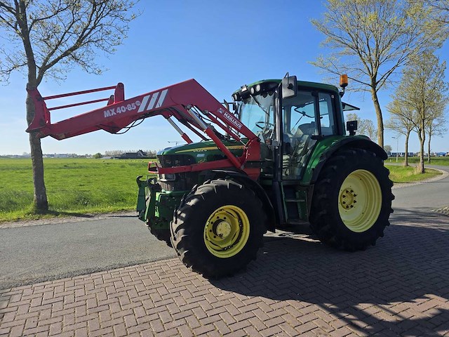 2001 john deere 6420s vierwielaangedreven landbouwtractor met voorlader - afbeelding 1 van  45