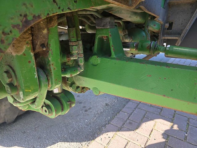 2001 john deere 6420s vierwielaangedreven landbouwtractor met voorlader - afbeelding 18 van  45
