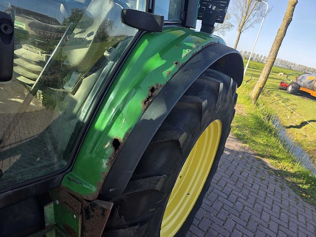 2001 john deere 6420s vierwielaangedreven landbouwtractor met voorlader - afbeelding 21 van  45