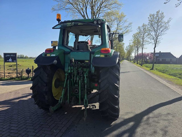 2001 john deere 6420s vierwielaangedreven landbouwtractor met voorlader - afbeelding 3 van  50