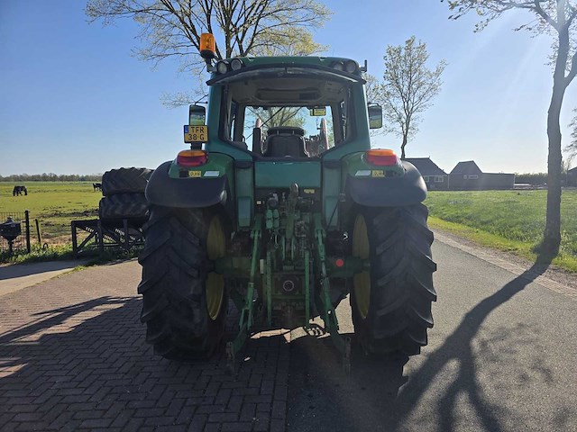 2001 john deere 6420s vierwielaangedreven landbouwtractor met voorlader - afbeelding 4 van  53
