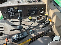 2001 john deere 6810 vierwielaangedreven landbouwtractor - afbeelding 2 van  29