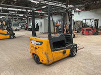 2001 jungheinrich efg-18 vorkheftruck - afbeelding 7 van  8