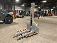 2001 jungheinrich emc stapelaar - afbeelding 3 van  6