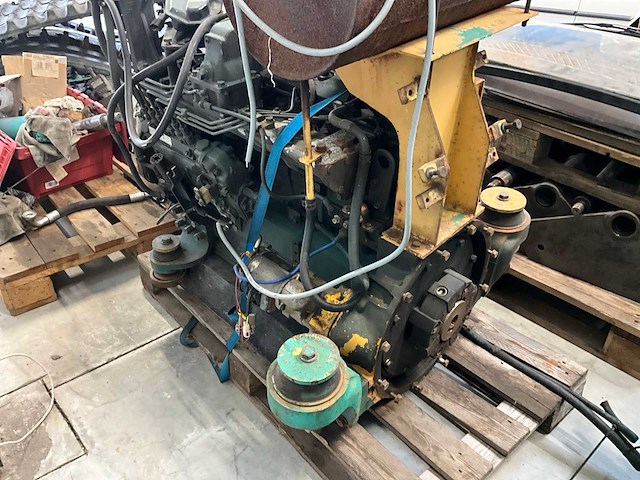 2001 komatsu cd 60-r roterende rupsdumper - afbeelding 8 van  31