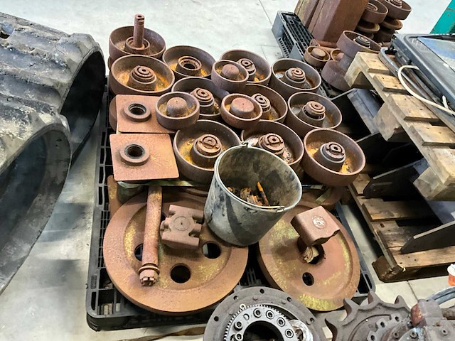 2001 komatsu cd 60-r roterende rupsdumper - afbeelding 15 van  31