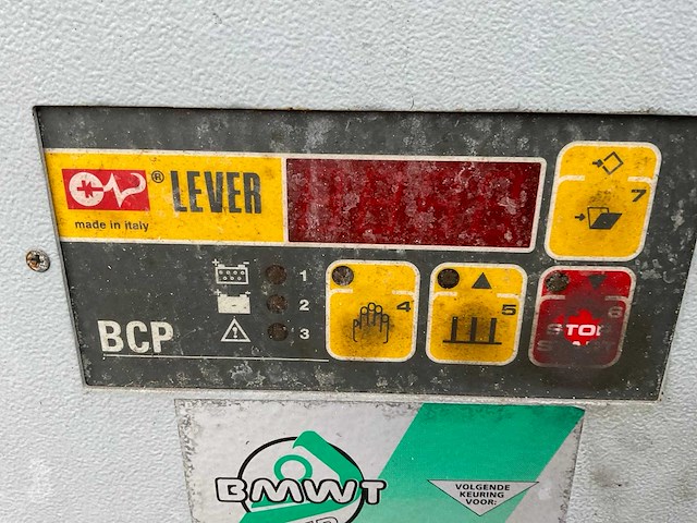 2001 lever tcp2s 24/240 acculader - afbeelding 7 van  8