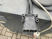 2001 lever tcp2s 24/240 acculader - afbeelding 6 van  8