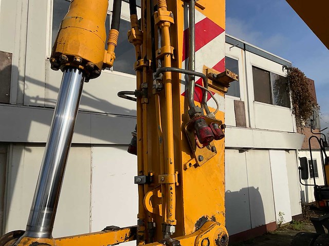 2001 liebherr a 900 b litronic banden graafmachine - afbeelding 5 van  50
