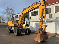 2001 liebherr a 900 b litronic banden graafmachine - afbeelding 47 van  50