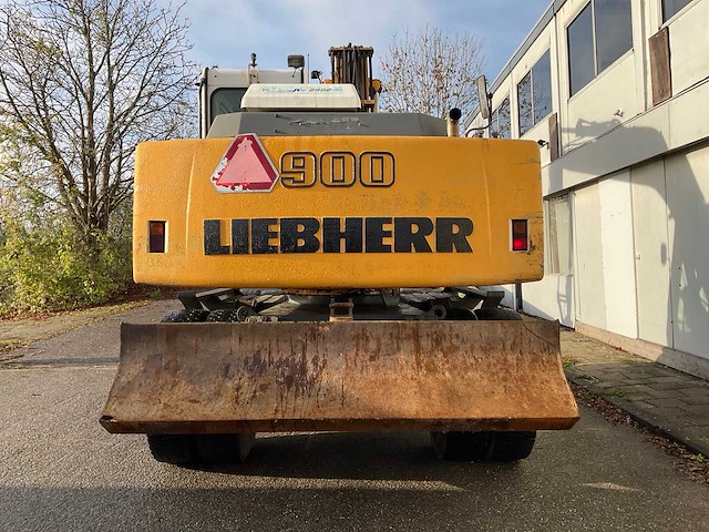 2001 liebherr a 900 b litronic banden graafmachine - afbeelding 48 van  50
