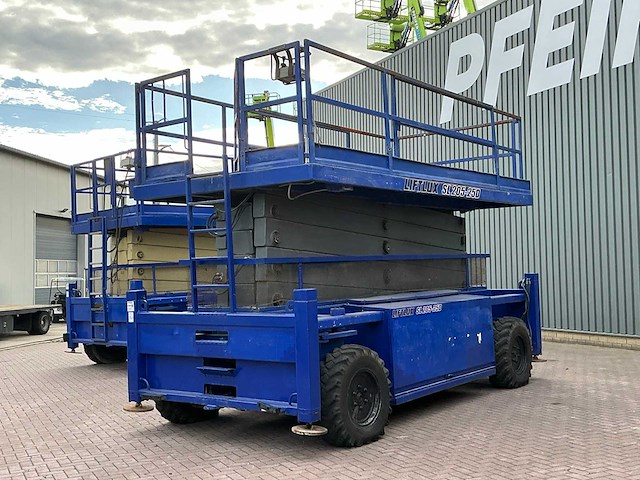2001 liftlux sl205-25 d4wds/p hoogwerker - afbeelding 1 van  16