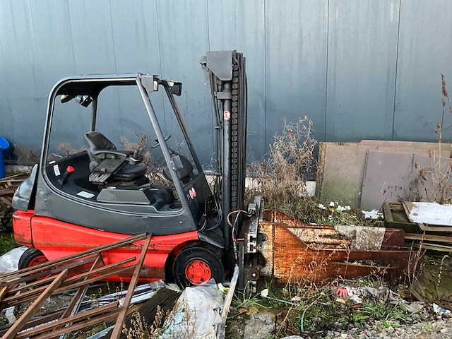 2001 linde e25 vorkheftruck - afbeelding 4 van  5