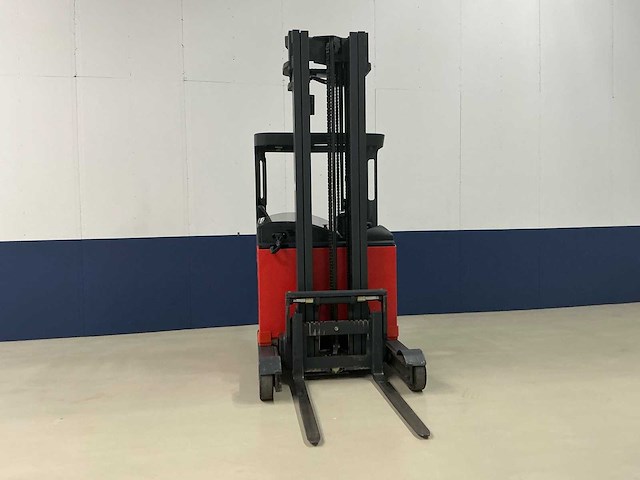 2001 linde r14 reach truck - afbeelding 11 van  18