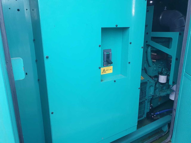 2001 lta 10 g3 noodstroomgenerator 250kva - afbeelding 5 van  10