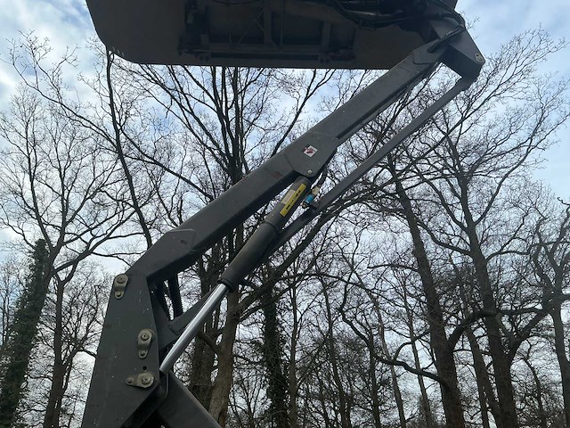 2001 manitou d 80 er schaar hoogwerker - afbeelding 1 van  16