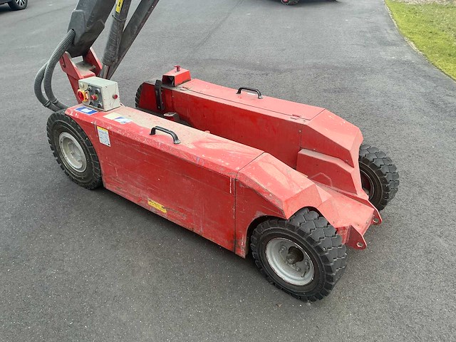 2001 manitou d 80 er schaar hoogwerker - afbeelding 15 van  16