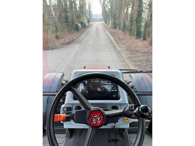 2001 massey ferguson 5435 vierwielaangedreven landbouwtractor - afbeelding 2 van  10