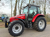 2001 massey ferguson 5435 vierwielaangedreven landbouwtractor - afbeelding 1 van  10