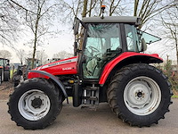 2001 massey ferguson 5435 vierwielaangedreven landbouwtractor - afbeelding 5 van  10
