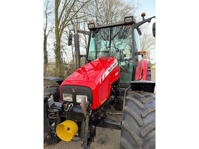 2001 massey ferguson 5435 vierwielaangedreven landbouwtractor - afbeelding 6 van  10