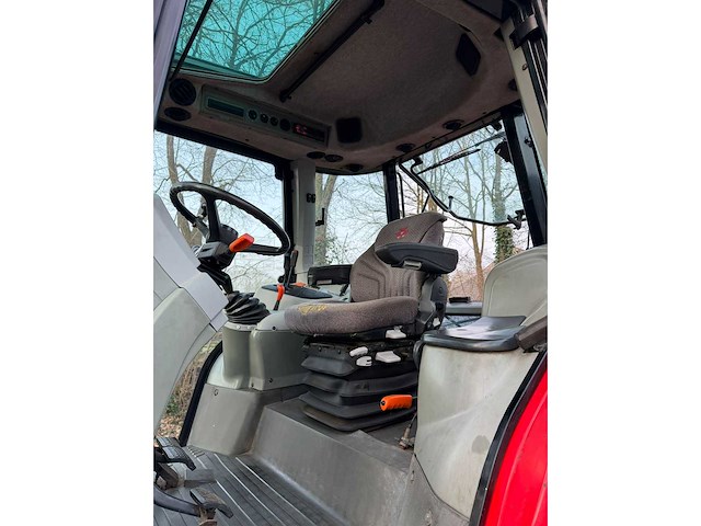 2001 massey ferguson 5435 vierwielaangedreven landbouwtractor - afbeelding 10 van  10