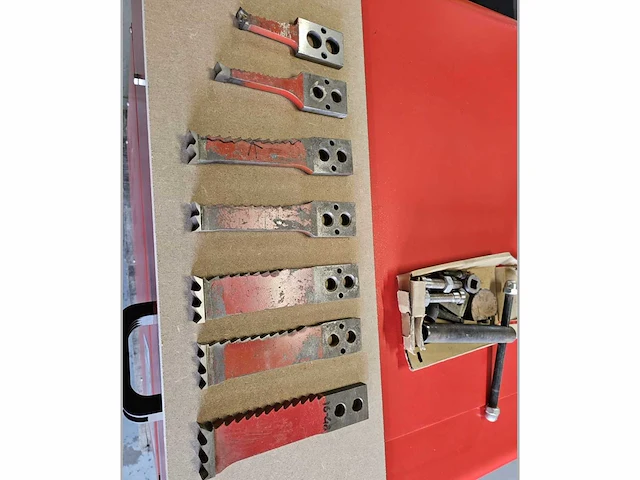 2001 masterwood omb1 ponsmachine - afbeelding 5 van  6