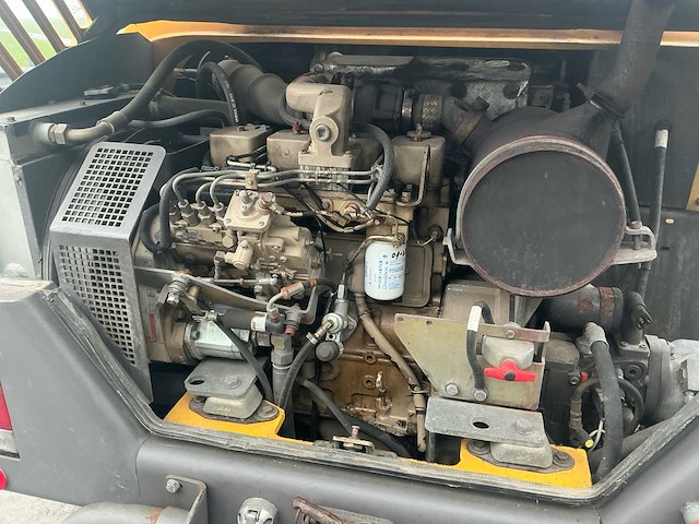 2001 mecalac 12mxt shovel - afbeelding 34 van  70